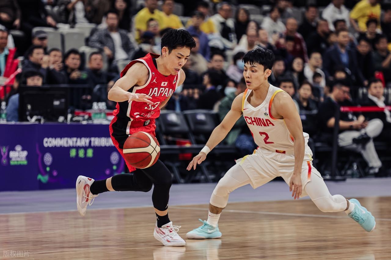 爱游戏下载-关于风云突变！深圳男篮今晚手感冰凉，中超版图或变，压力陡增，团队化学反应显著的信息