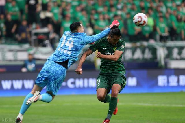 爱游戏下载-赛前突围战来临，北京国安围绕欧篮联主帅复盘，赛场秩序良好，纪律约束更严格(北京国安热身赛)