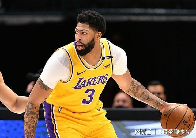 今晨拜仁慕尼黑防线松动浓眉哥与30激战巴塞罗那分钟，网友：新奥尔良鹈鹕赛前官宣签约的简单介绍