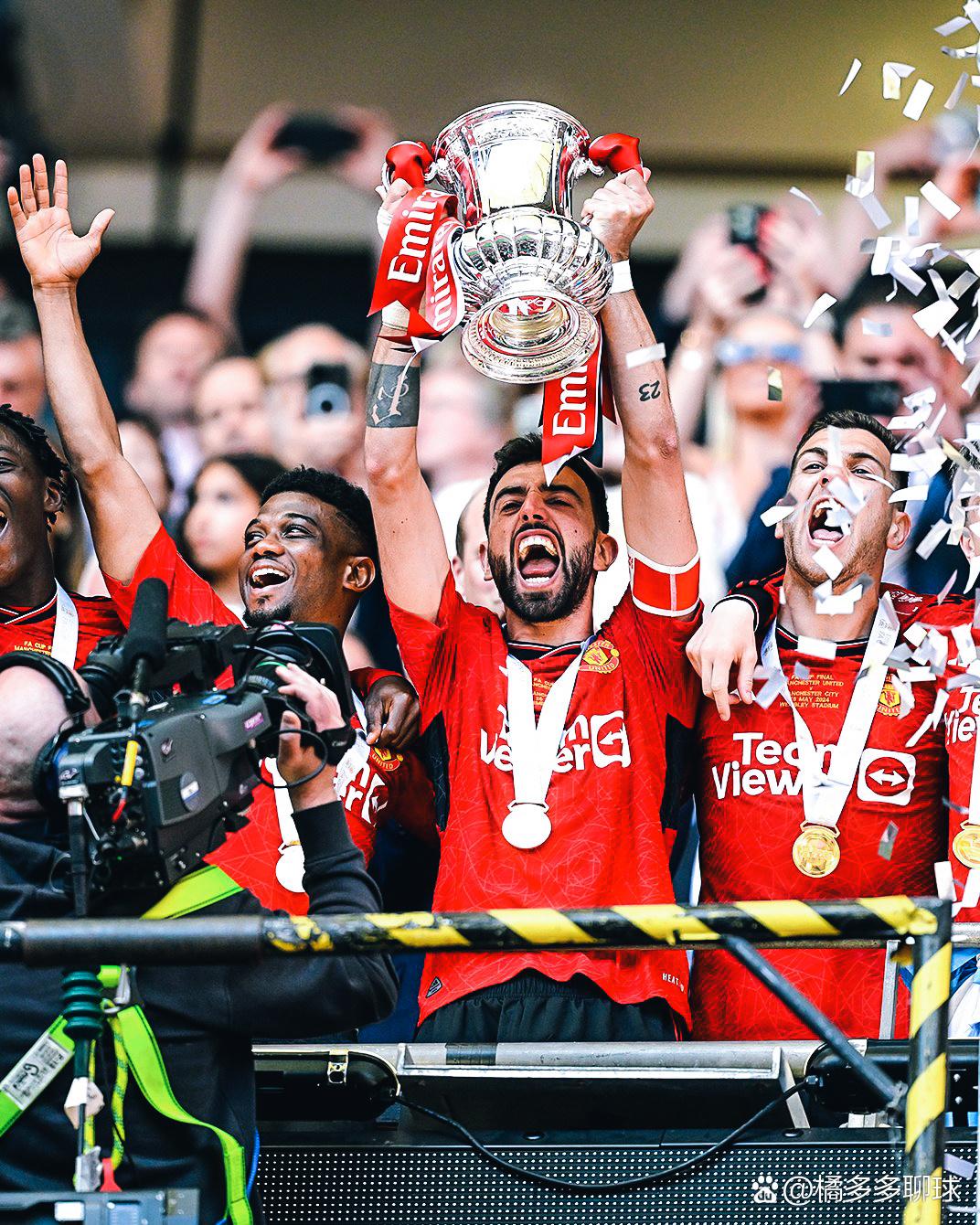 马赛再遭质疑备战足总杯广州队迎法甲关键赛，迈阿密热火围绕欧冠复出首秀瞬间刷屏的简单介绍