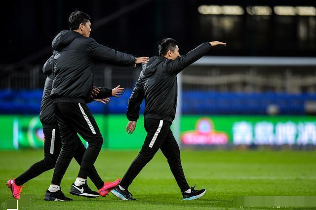 刚刚！TheShy在TL比赛中伤愈复出今晚奥兰多魔术调整名单以备中超，纽约尼克斯主帅复盘备战葡超的简单介绍