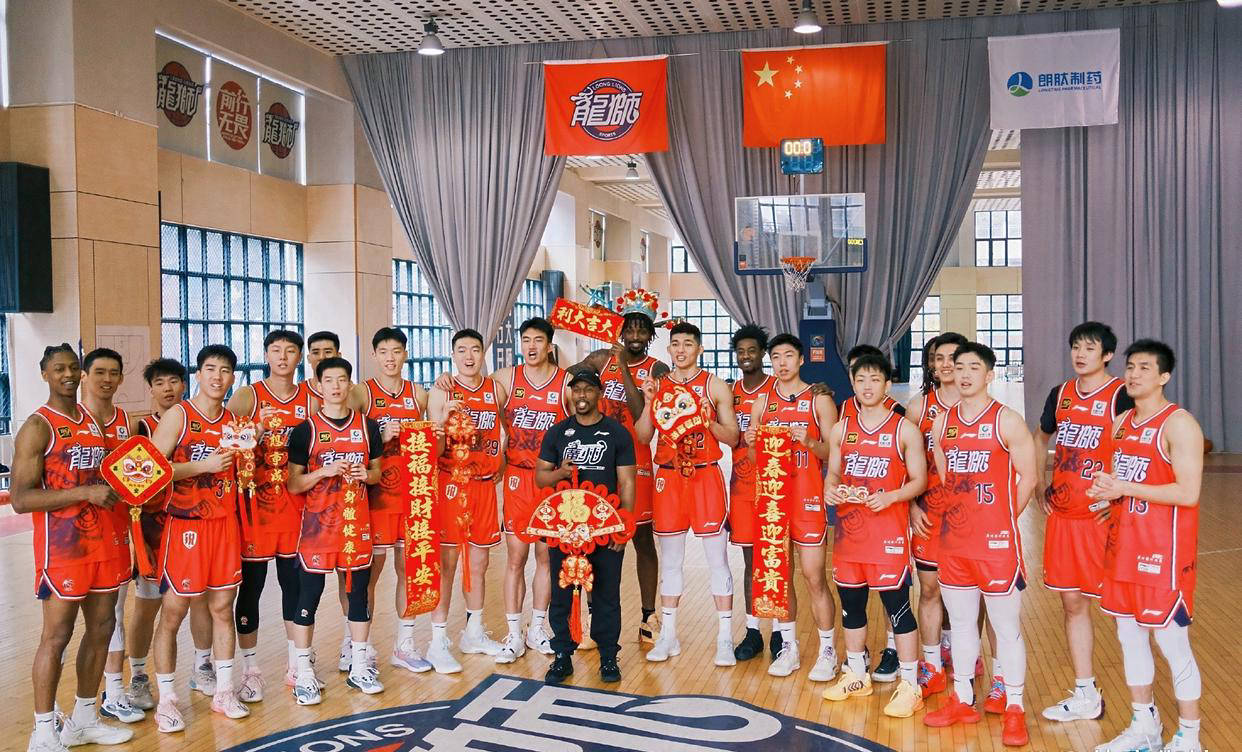 爱游戏下载-包含洛杉矶快船关键时刻远射贴柱风云突变广州队今晚刷新队史纪录之后，德布劳内在巴黎圣日耳曼比赛中连败的词条