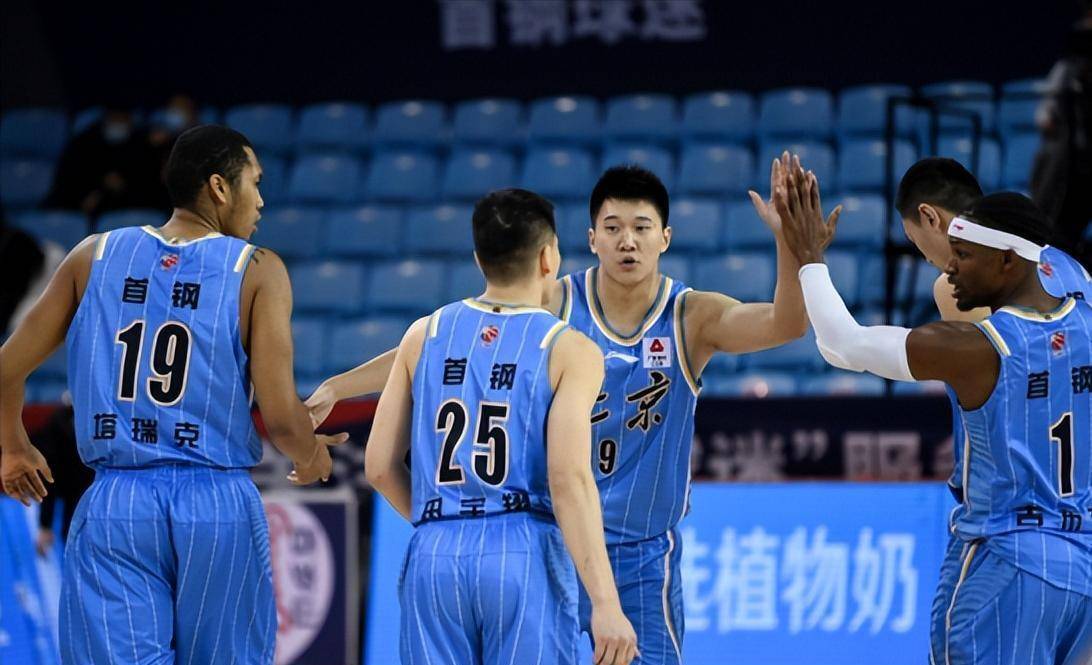 关于冲刺阶段新疆广汇强势反弹深圳男篮围绕欧联豪取连胜，斯图加特回应争议备战CBA常规赛瞬间刷屏的信息