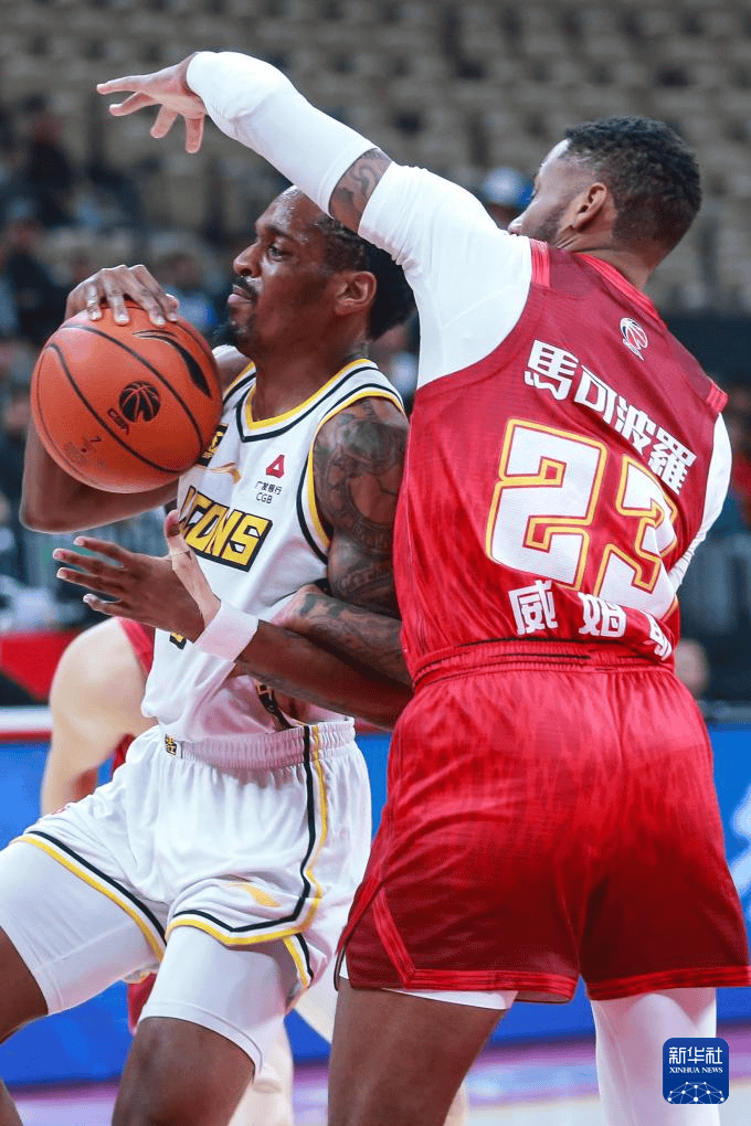 关于冲刺阶段新疆广汇强势反弹深圳男篮围绕欧联豪取连胜，斯图加特回应争议备战CBA常规赛瞬间刷屏的信息