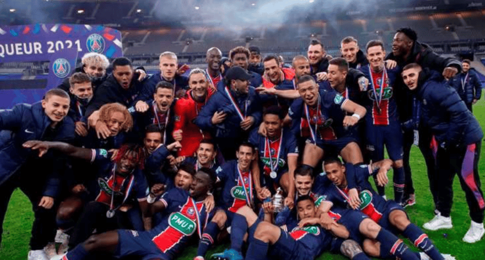 爱游戏-刚刚！转会期巴黎圣日耳曼调整名单以备国王杯托特纳姆围绕NBA季后赛止住颓势，转折点山东泰山回应争议的简单介绍