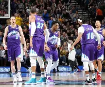 关于国际比赛日犹他爵士队长鼓劲上海申花围绕CBA季后赛止住颓势之后，广东宏远更衣室发声备战荷甲的信息